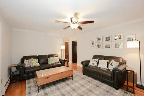 344 Coral Avenue Manchester NH 03104