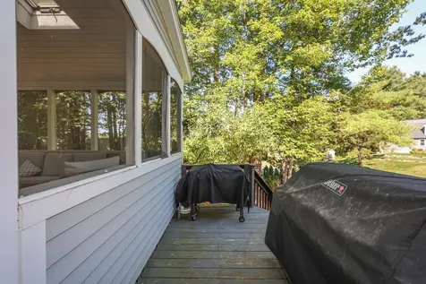 344 Coral Avenue Manchester NH 03104