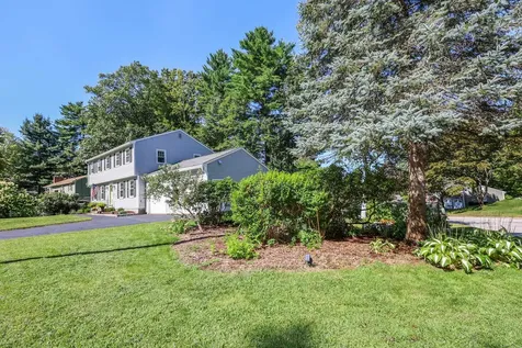 344 Coral Avenue Manchester NH 03104
