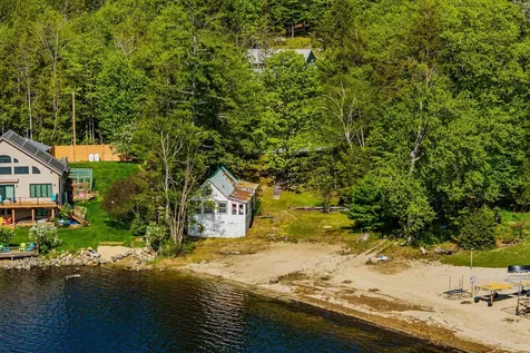 416 Shaker Boulevard Enfield NH 03748