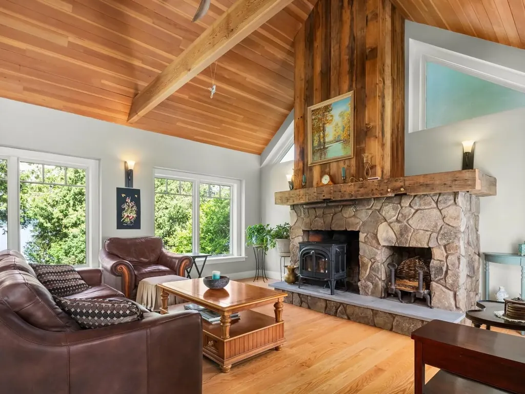 1088 Tri-town Road Addison VT 05491