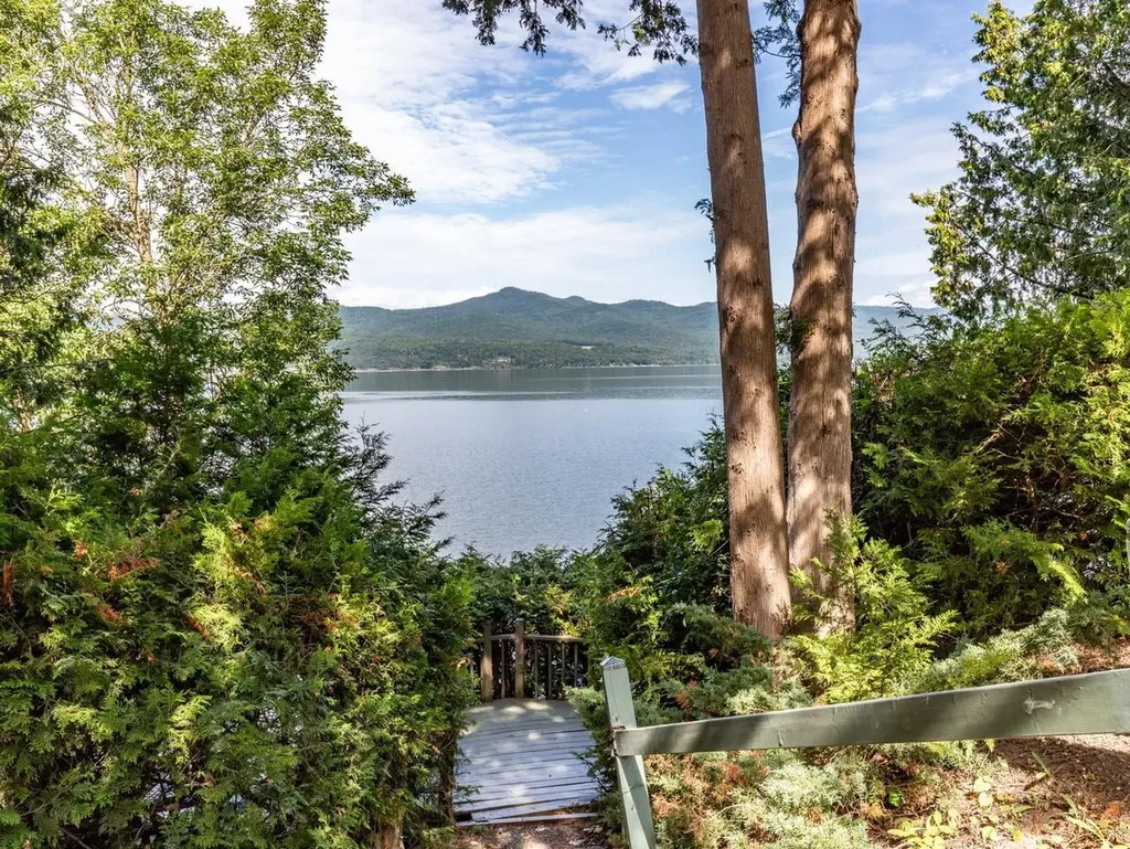 1088 Tri-town Road Addison VT 05491