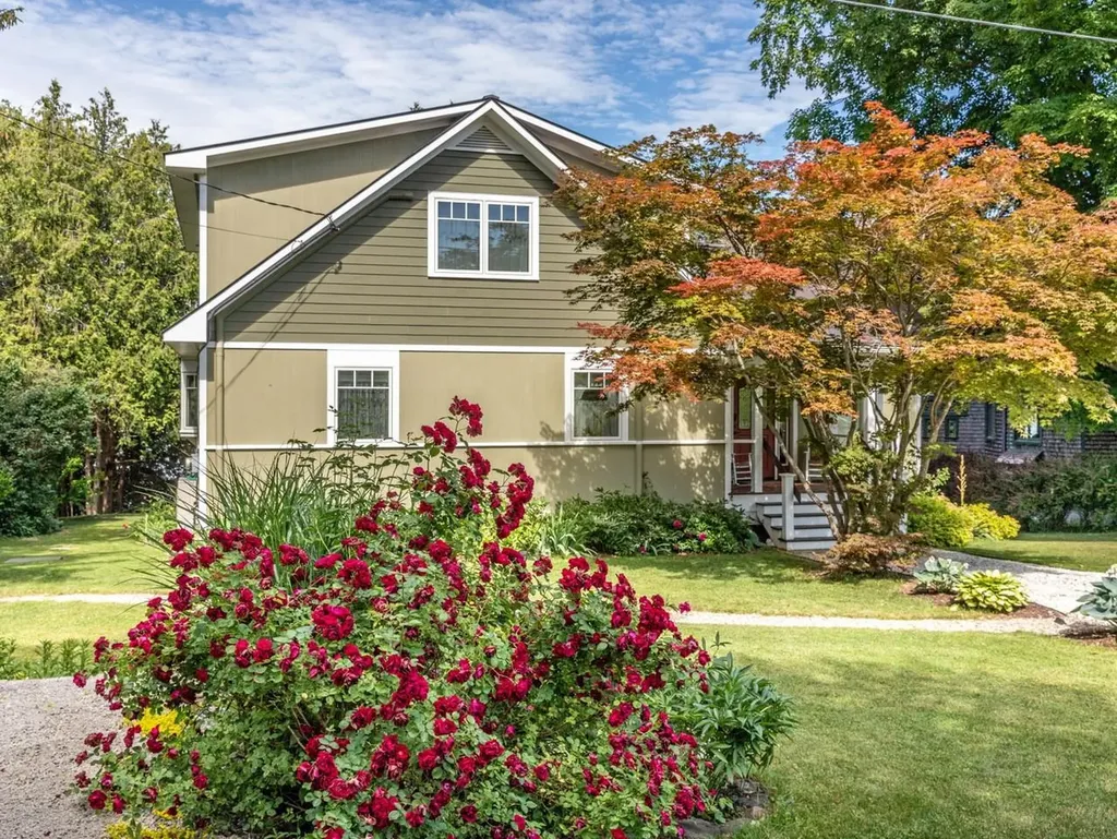 1088 Tri-town Road Addison VT 05491