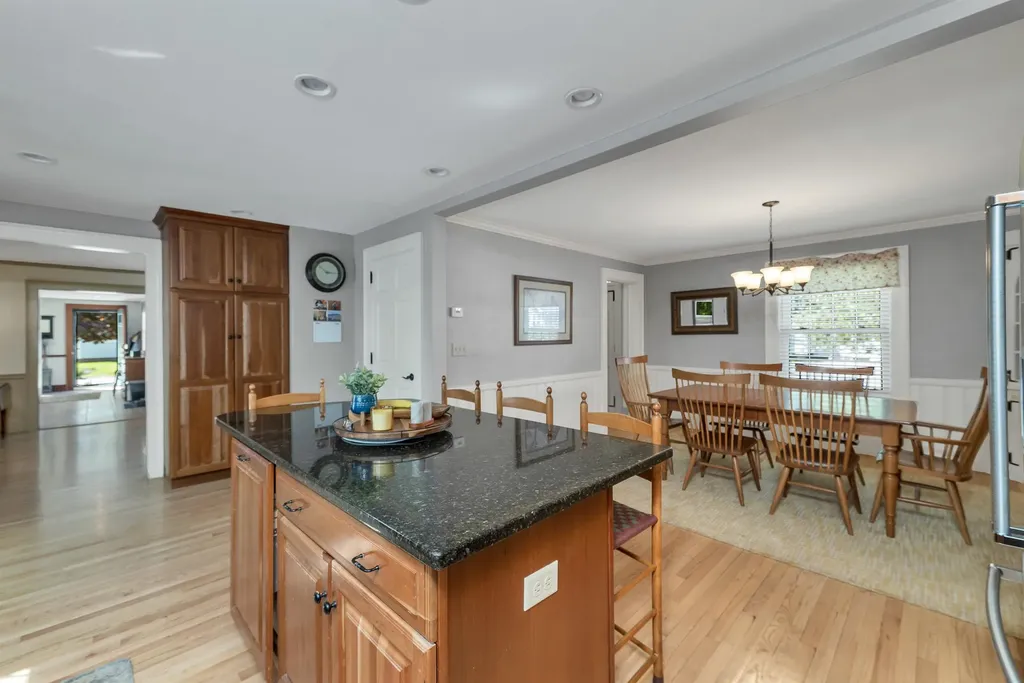 2 Glendale Road Concord NH 03301