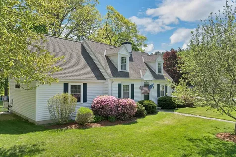 2 Glendale Road Concord NH 03301