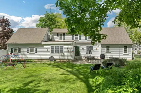 2 Glendale Road Concord NH 03301