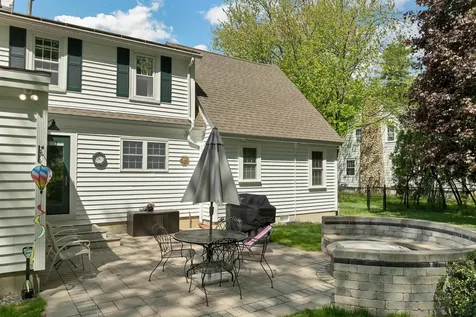 2 Glendale Road Concord NH 03301