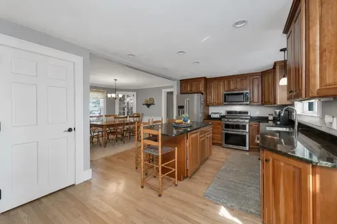 2 Glendale Road Concord NH 03301