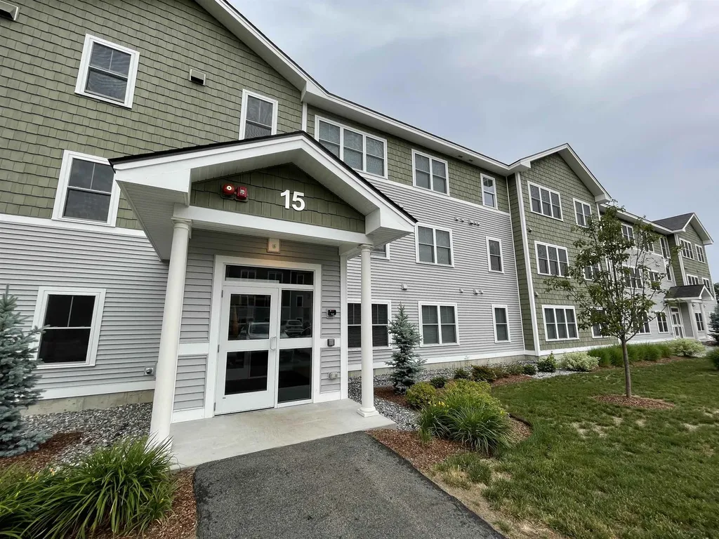 15 East Ridge Drive Milford NH 03055