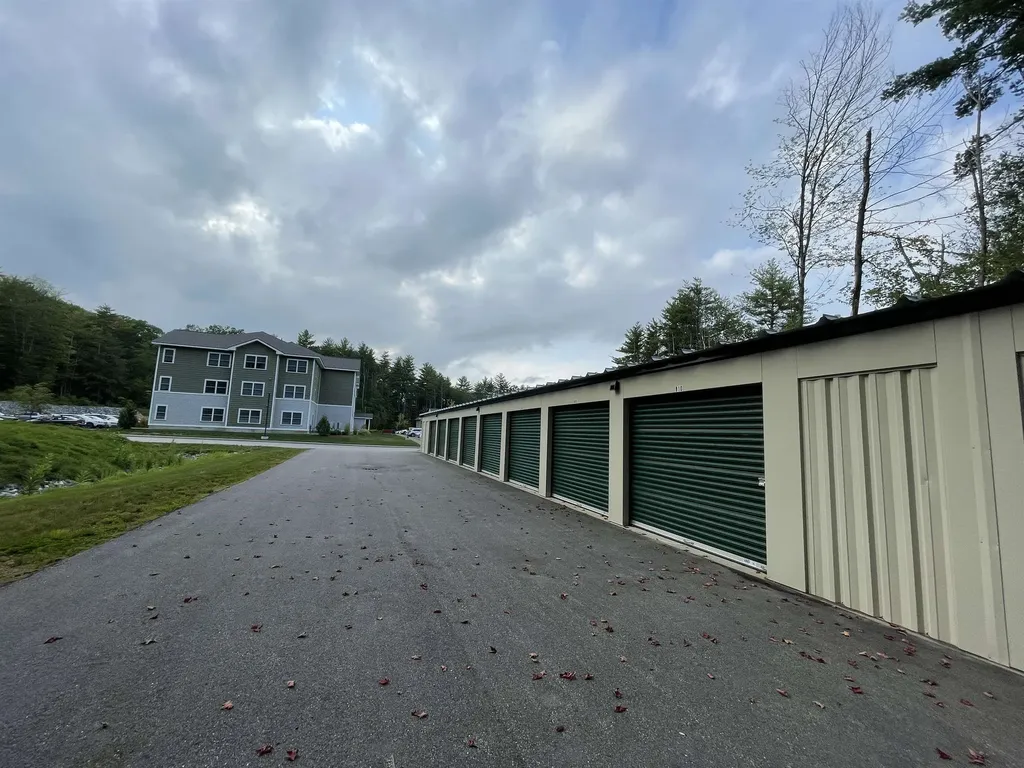 15 East Ridge Drive Milford NH 03055
