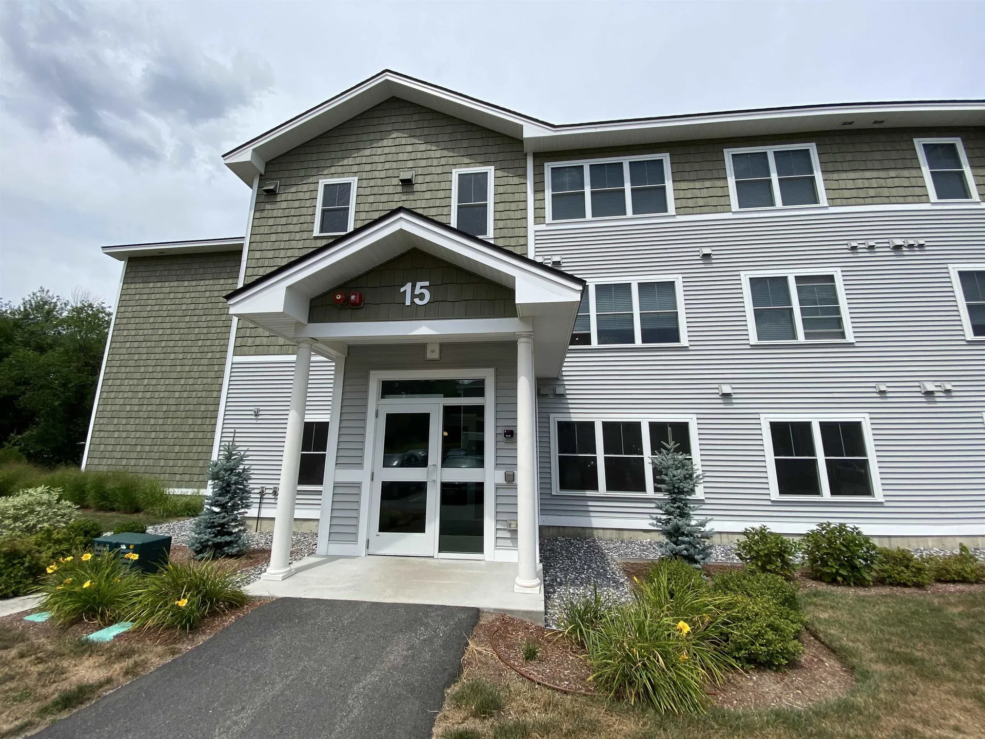 15 East Ridge Drive Milford NH 03055