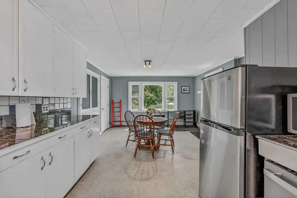 2710 Dartmouth College Highway Haverhill NH 03774