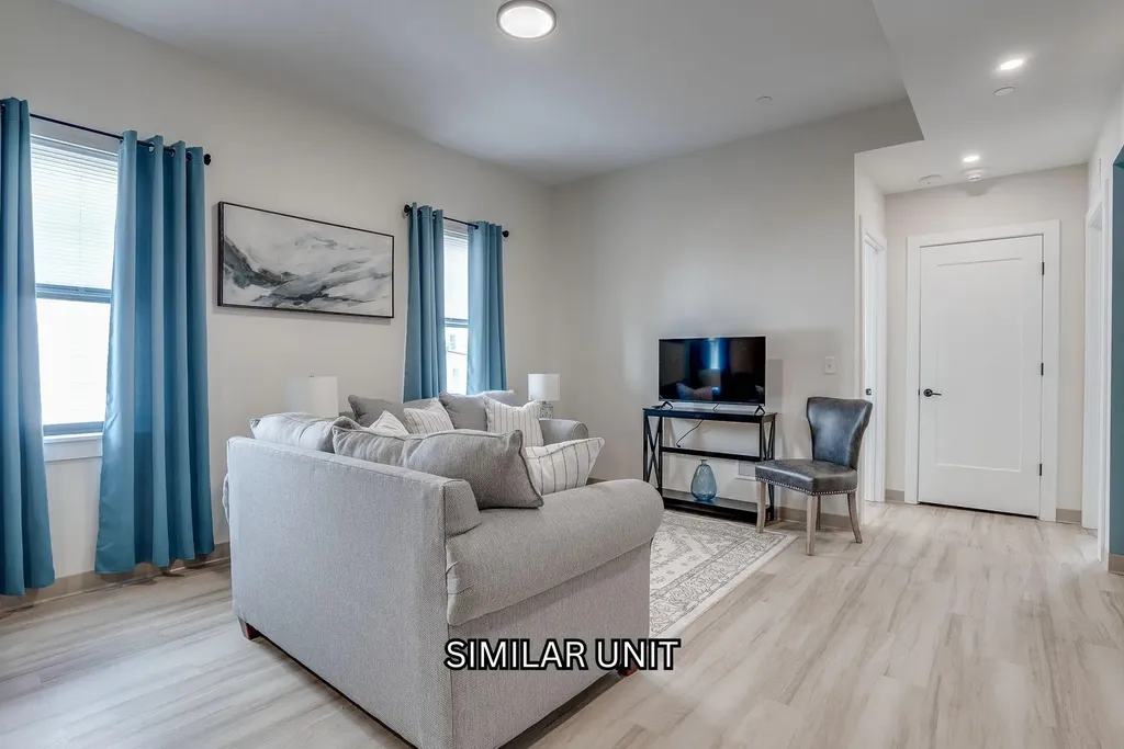 6 Bridge Street Nashua NH 03060