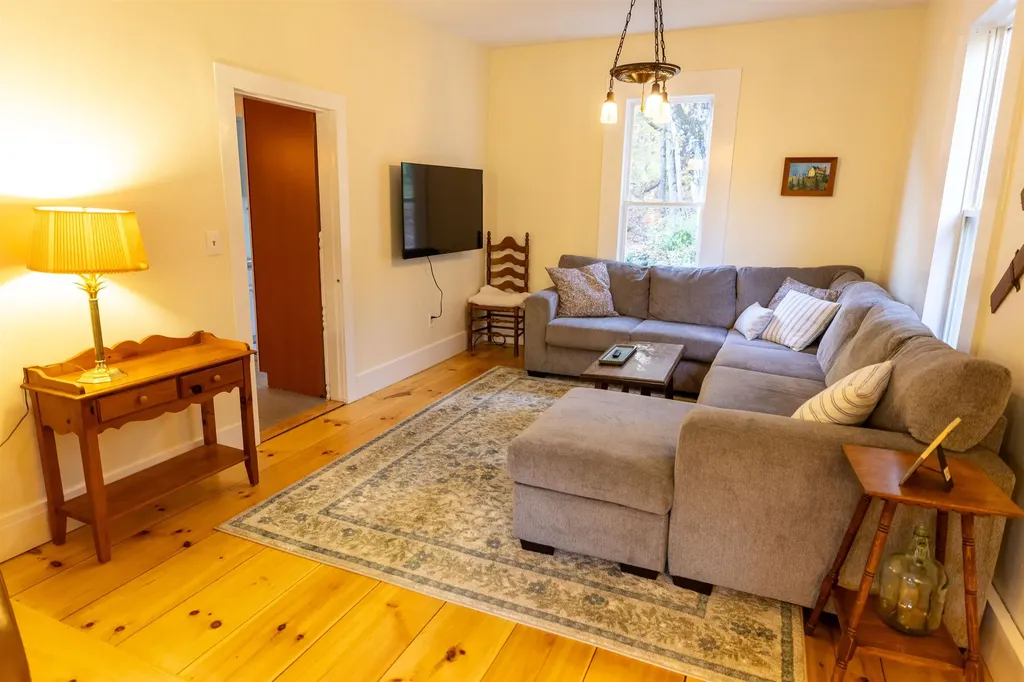 3 Plaisted Road Campton NH 03223