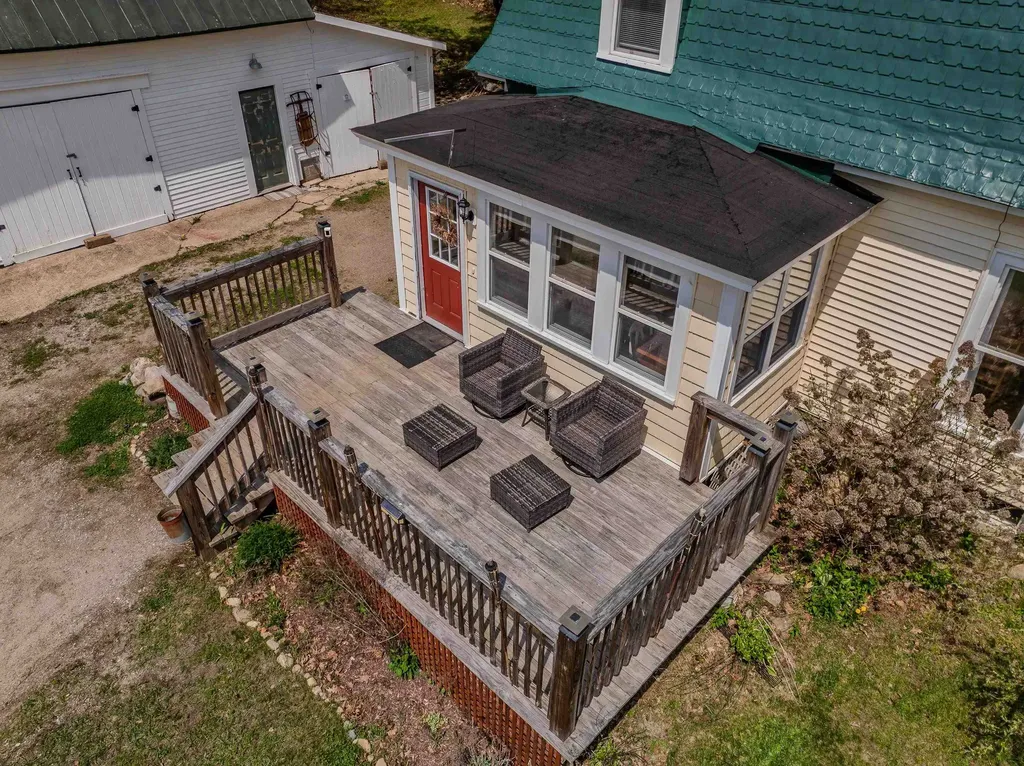3 Plaisted Road Campton NH 03223