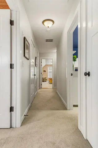 28 Laurel Court Portsmouth NH 03801