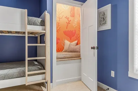 28 Laurel Court Portsmouth NH 03801