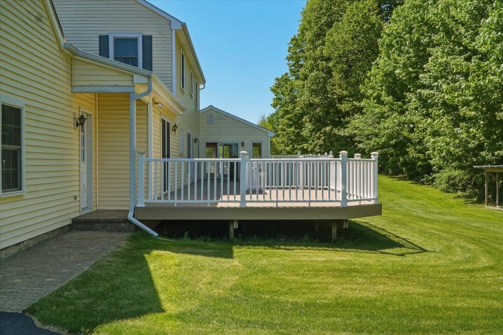 53 Rollin Irish Road Milton VT 05468