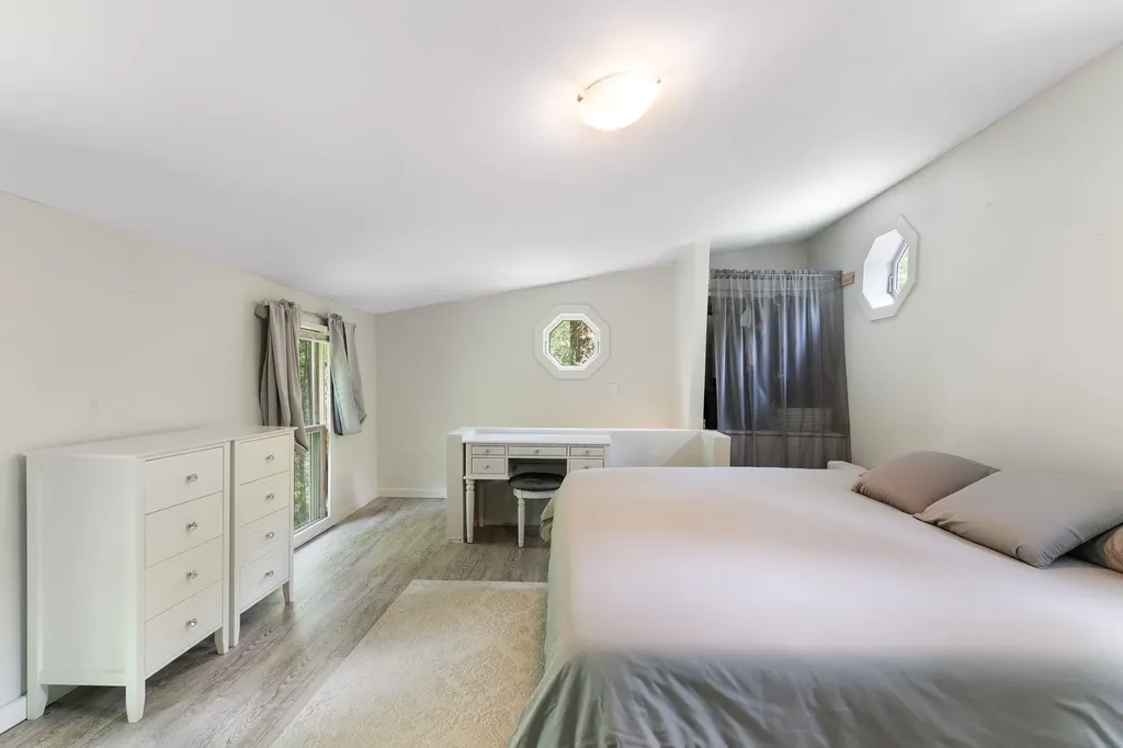 1644 Upper Dummerston Road Brattleboro VT 05301