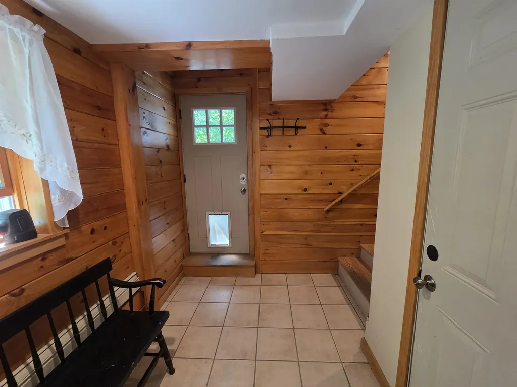 17 Kolbe Lane Enfield NH 03748