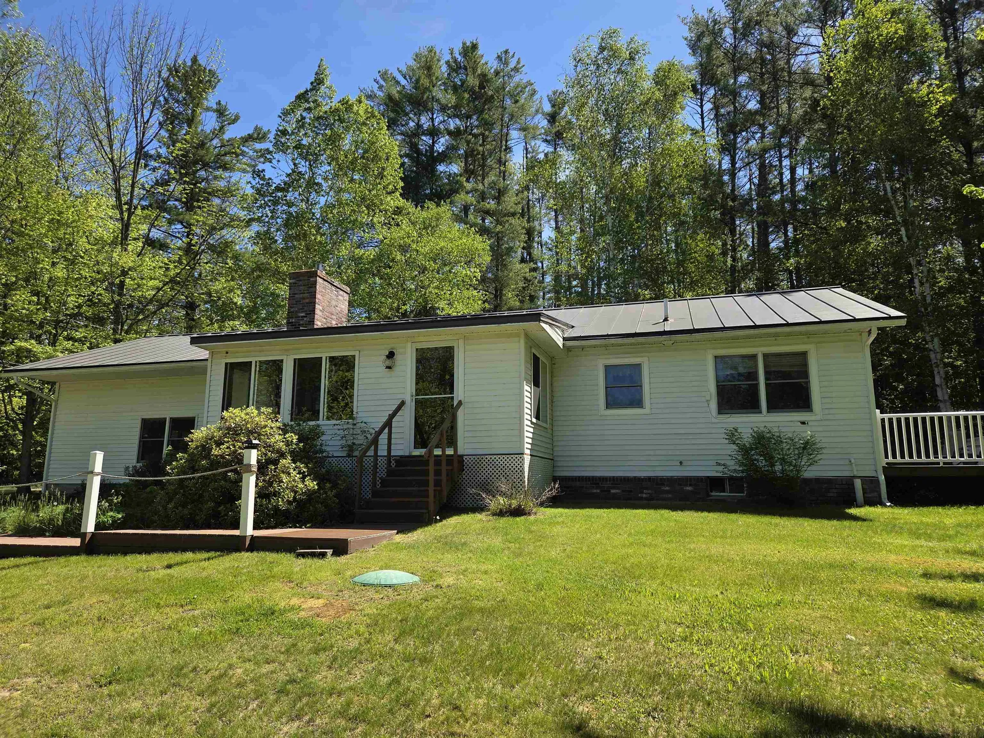 17 Kolbe Lane Enfield NH 03748