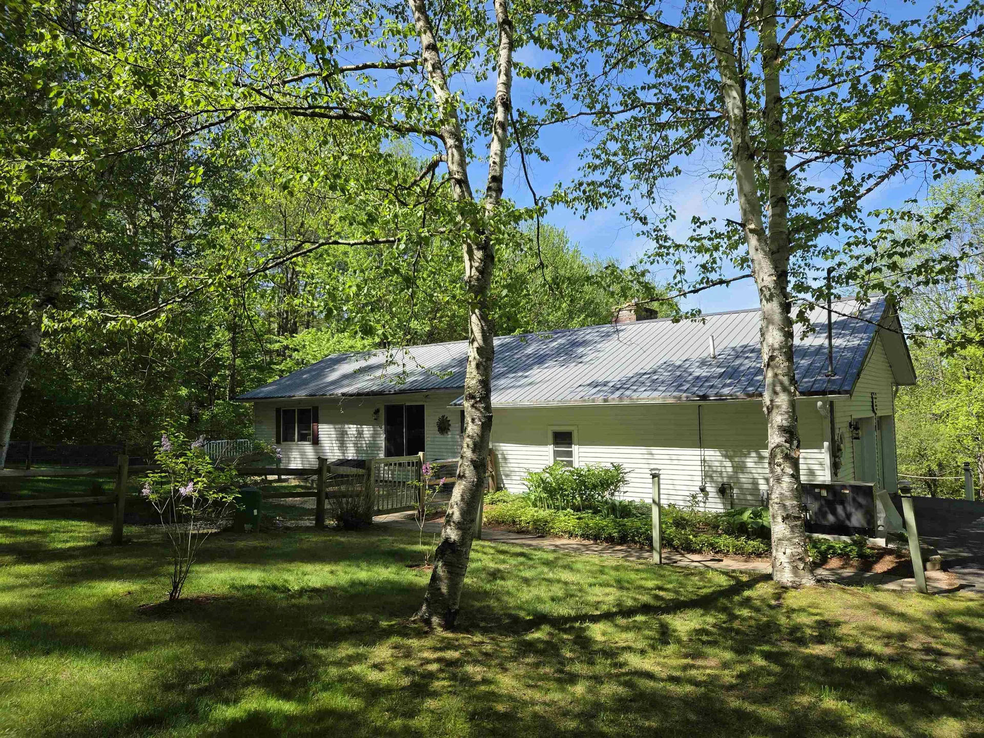 17 Kolbe Lane Enfield NH 03748