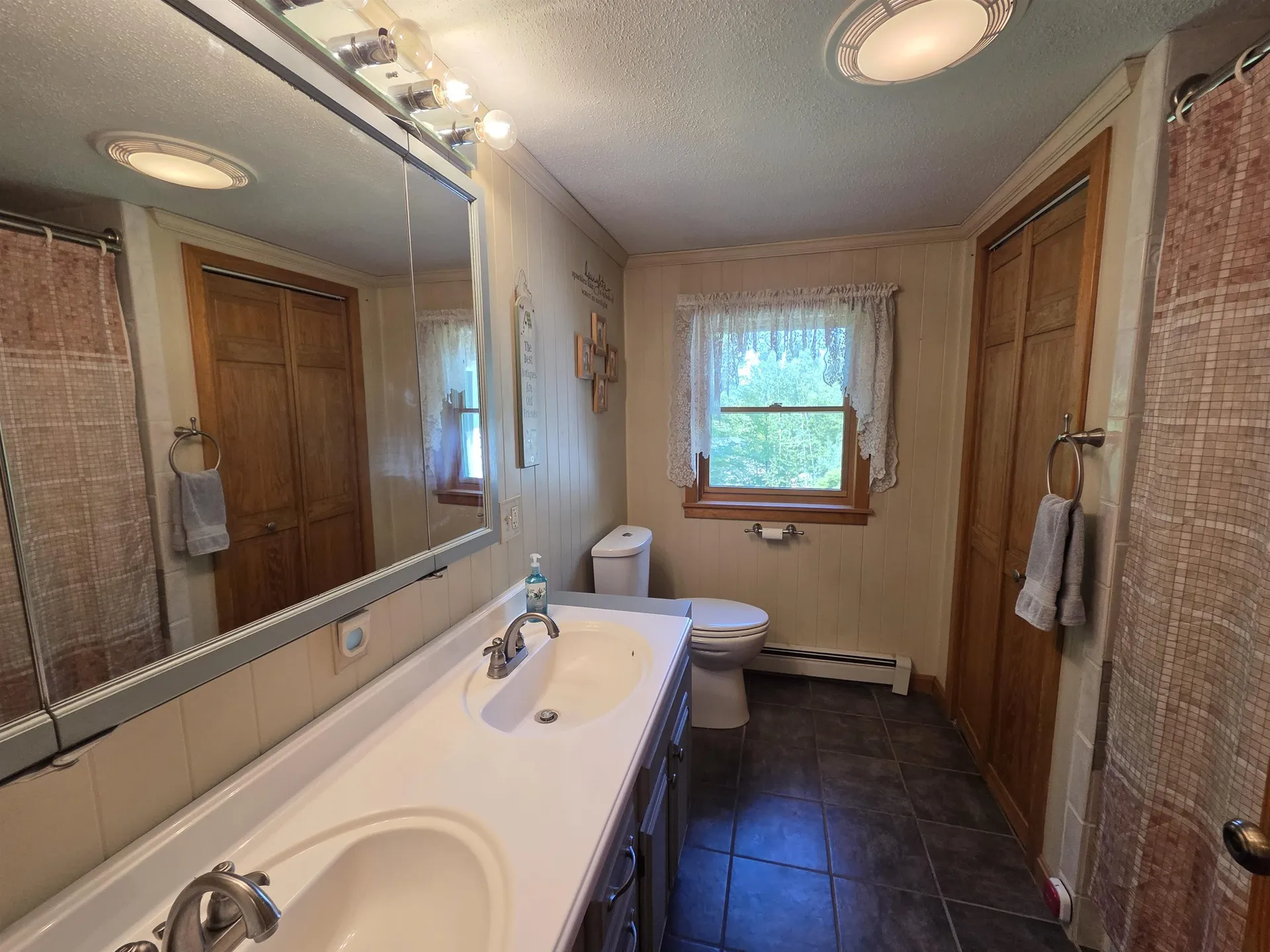 17 Kolbe Lane Enfield NH 03748