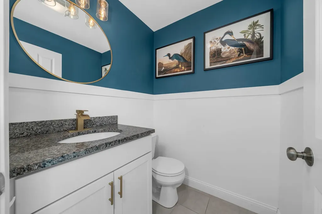 1 Kinsley Drive Newton NH 03858