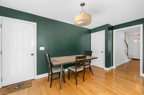 1 Kinsley Drive Newton NH 03858