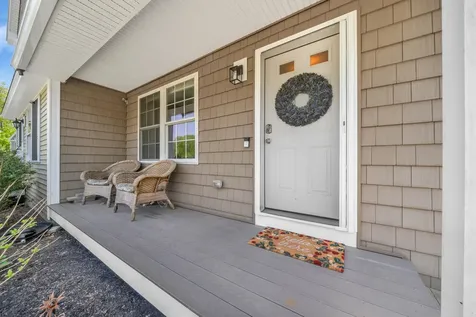 1 Kinsley Drive Newton NH 03858