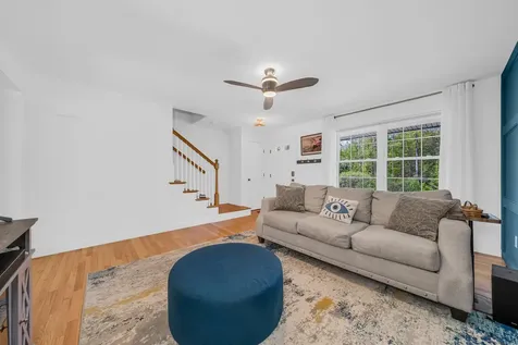 1 Kinsley Drive Newton NH 03858