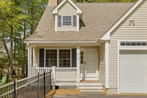 19 Violette Lane Seabrook NH 03874