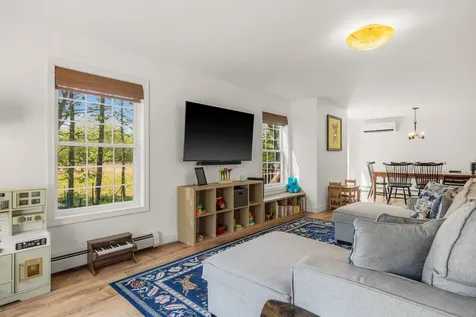 19 Violette Lane Seabrook NH 03874
