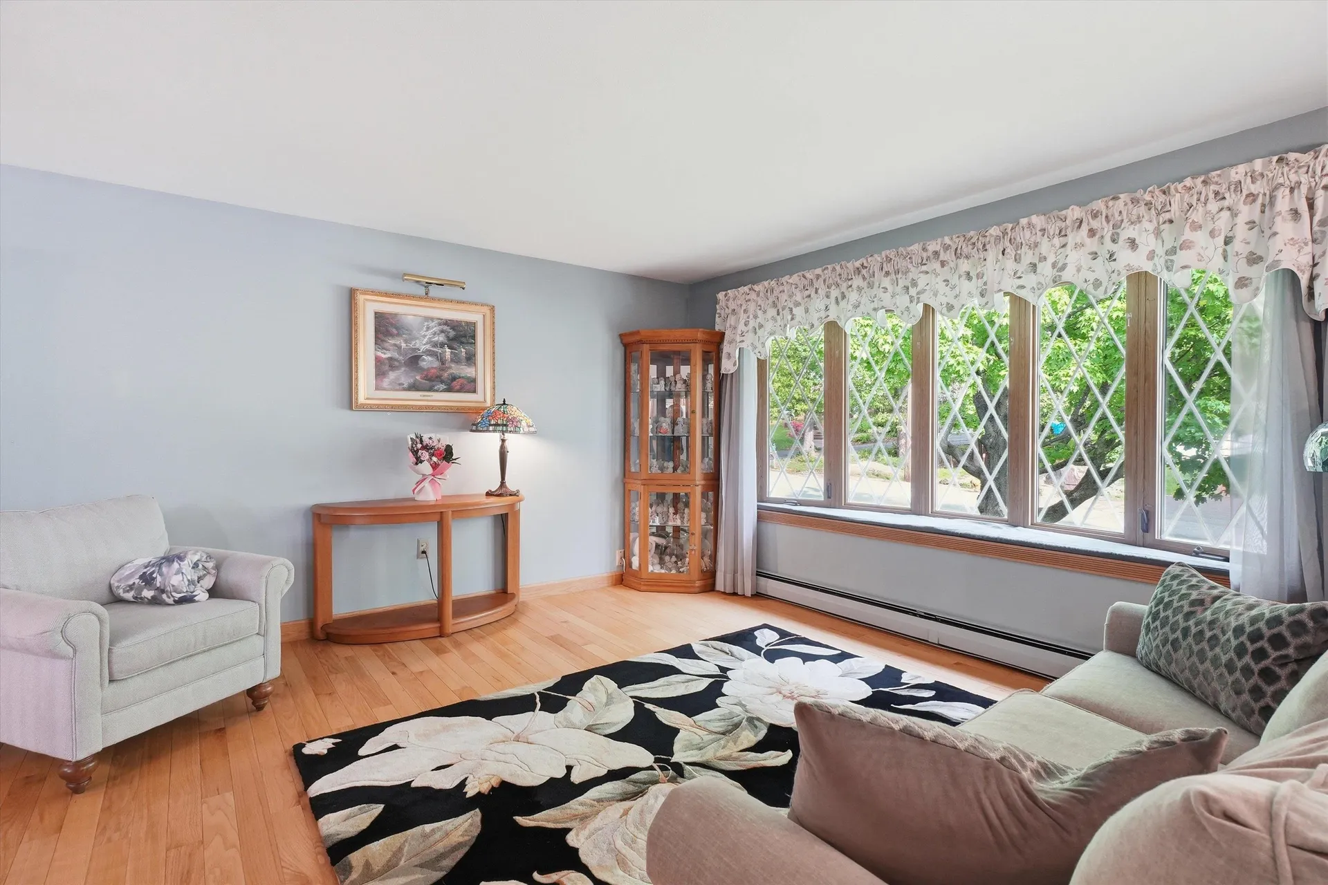40 Sherwood Circle Salem NH 03079