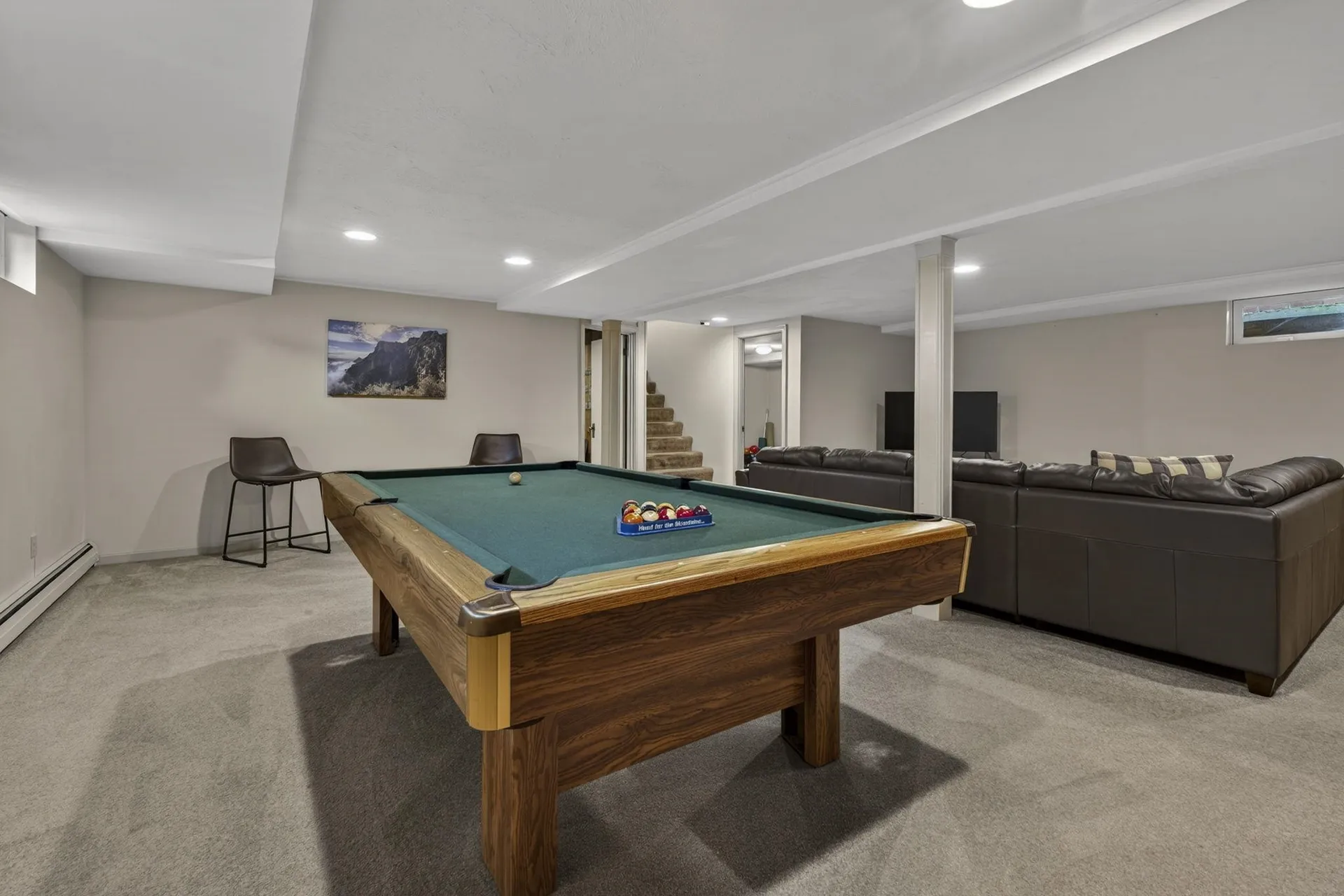 12 Burnett Street Nashua NH 03060