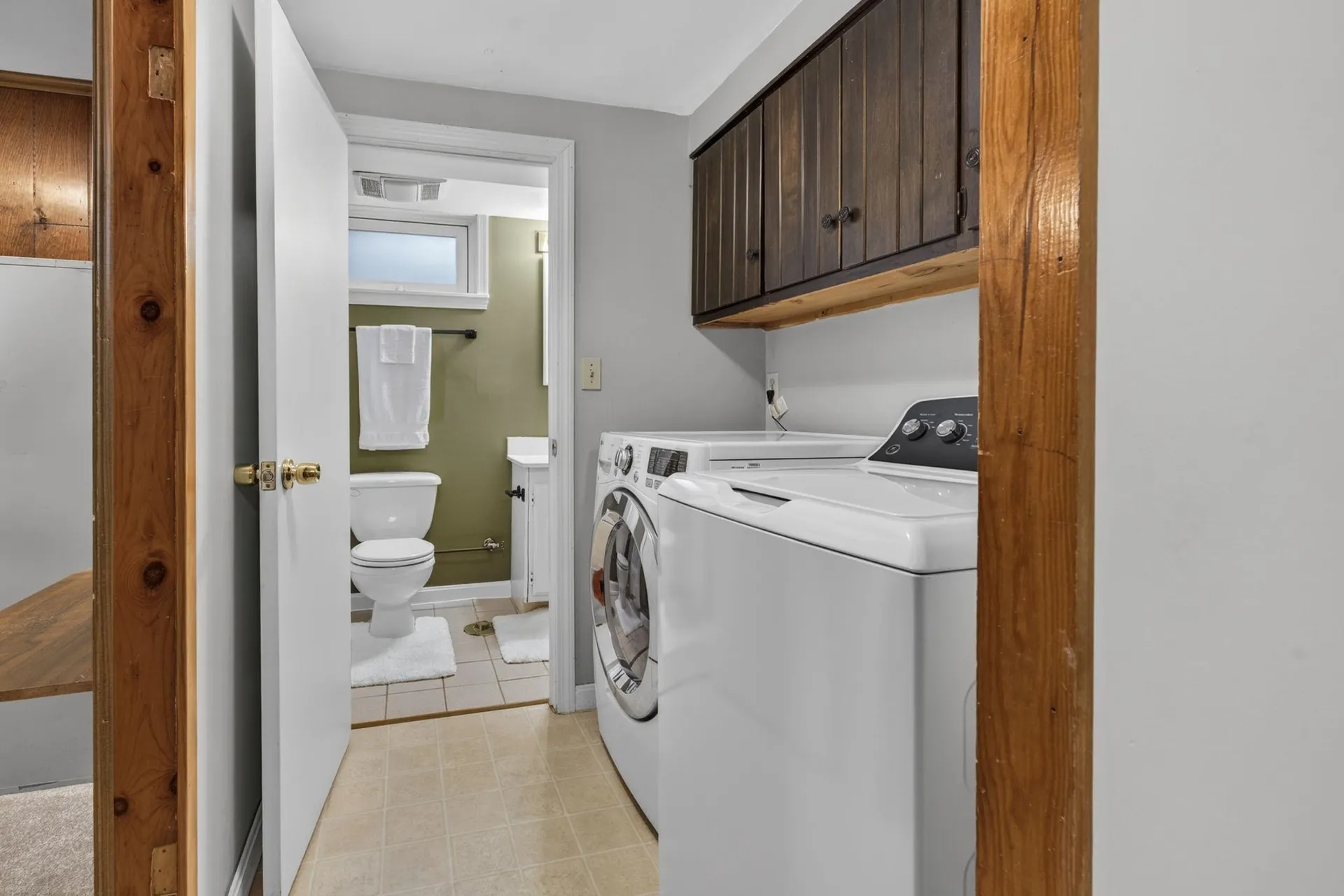 12 Burnett Street Nashua NH 03060