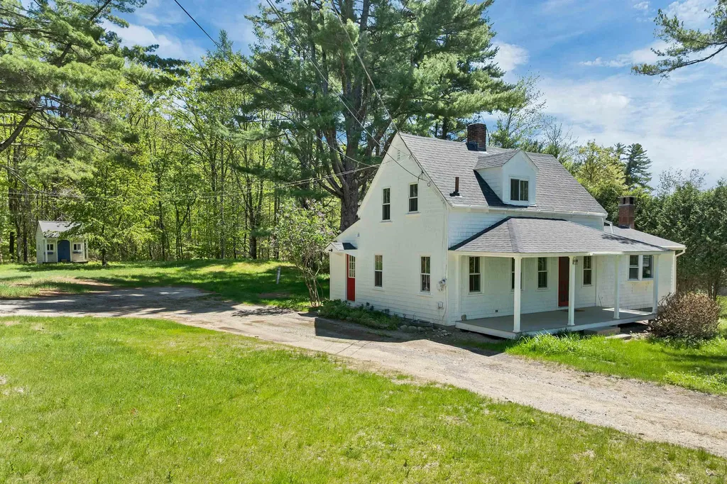 521 Governor Wentworth Highway Tuftonboro NH 03850