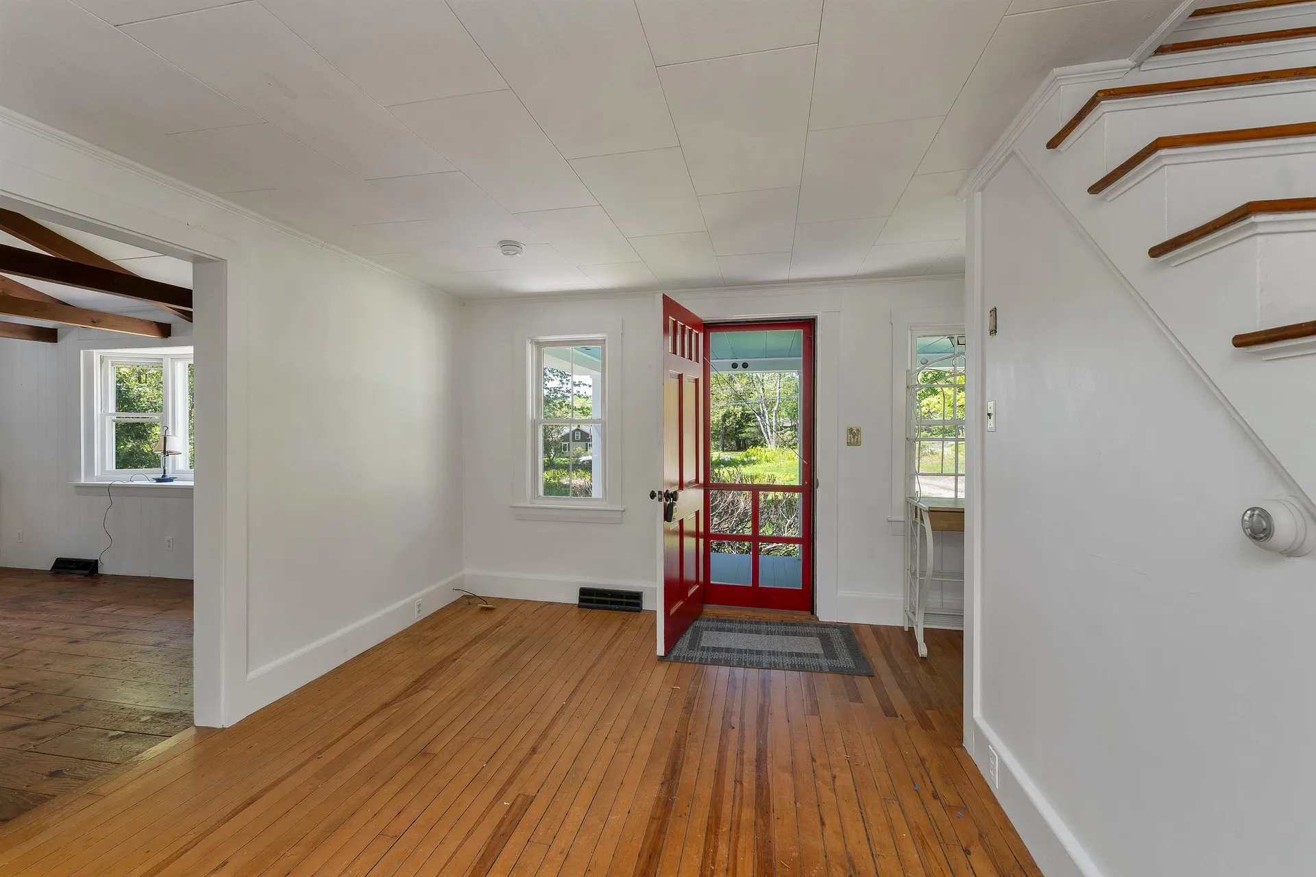 521 Governor Wentworth Highway Tuftonboro NH 03850