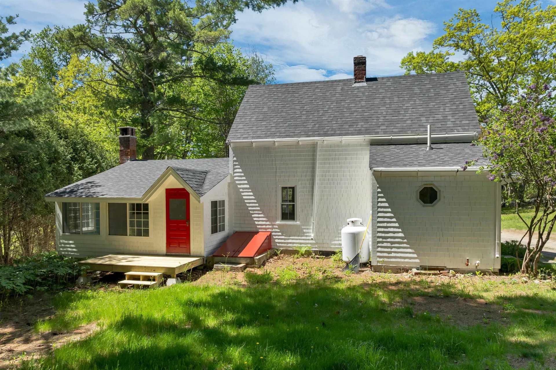 521 Governor Wentworth Highway Tuftonboro NH 03850