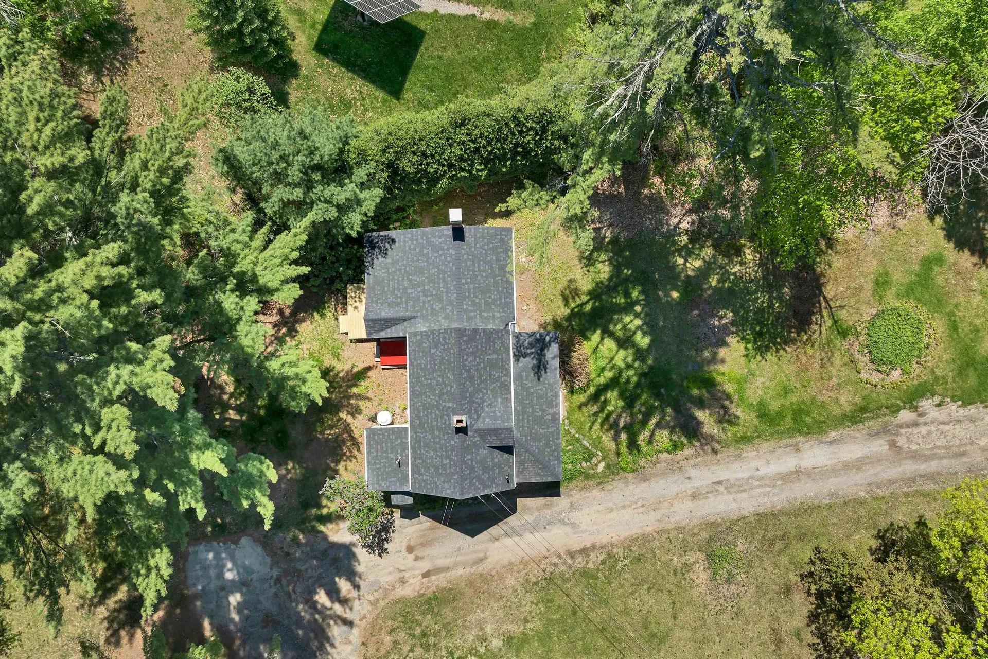 521 Governor Wentworth Highway Tuftonboro NH 03850