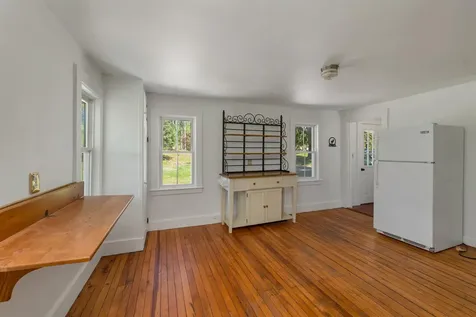 521 Governor Wentworth Highway Tuftonboro NH 03850