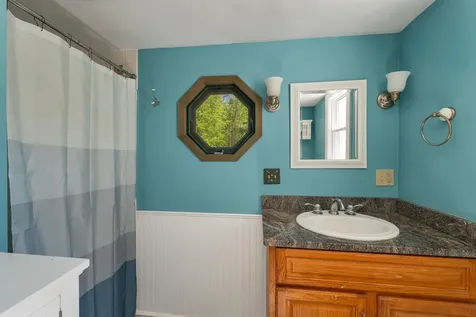 521 Governor Wentworth Highway Tuftonboro NH 03850