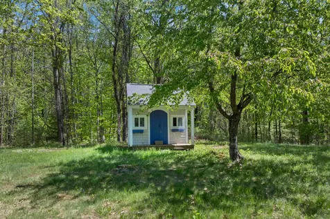 521 Governor Wentworth Highway Tuftonboro NH 03850