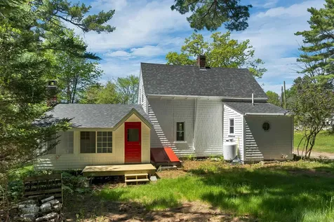 521 Governor Wentworth Highway Tuftonboro NH 03850