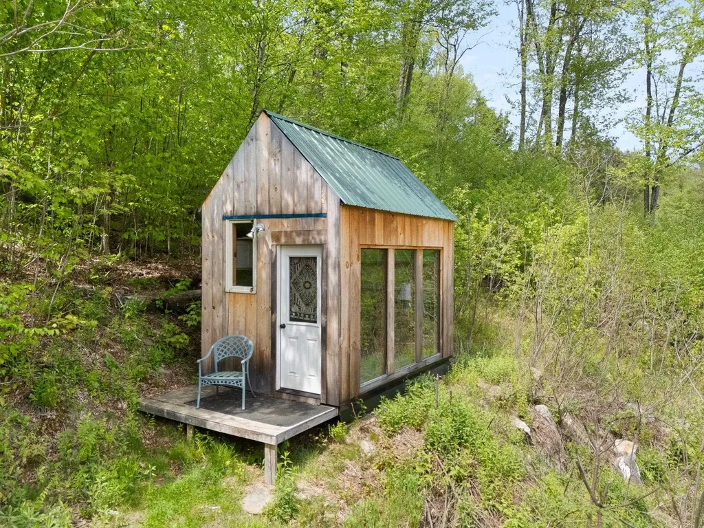 442 Brookline Road Athens VT 05345