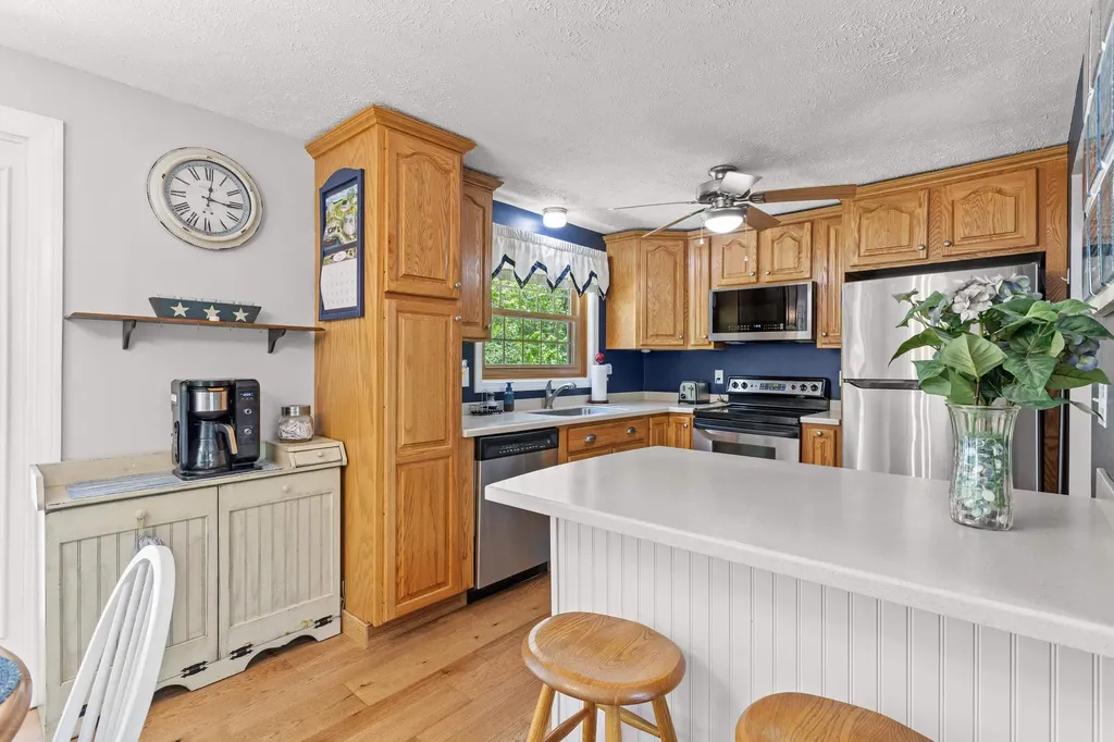 1848 Hooksett Road Hooksett NH 03106