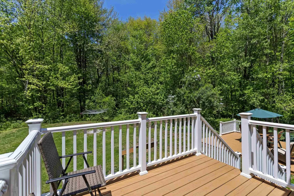 1848 Hooksett Road Hooksett NH 03106