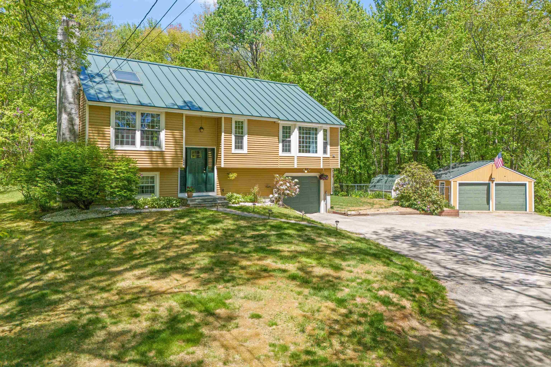 1848 Hooksett Road Hooksett NH 03106