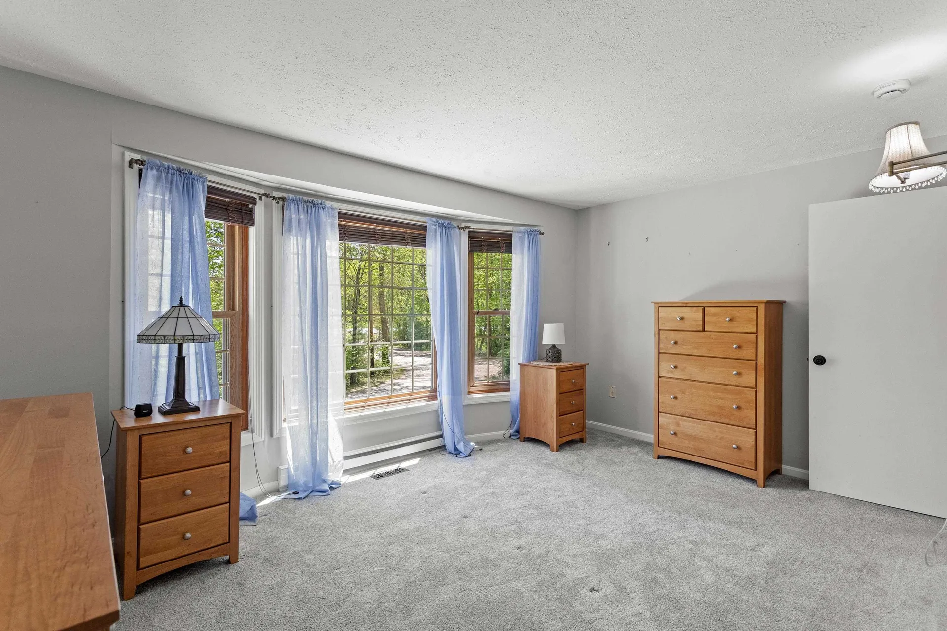 1848 Hooksett Road Hooksett NH 03106