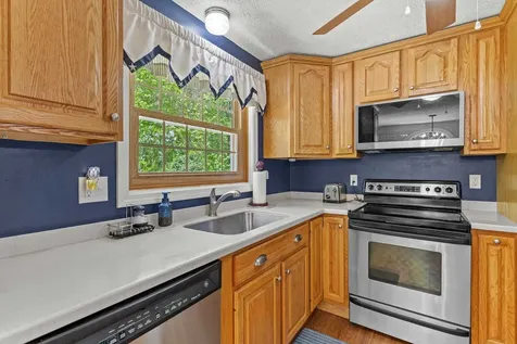 1848 Hooksett Road Hooksett NH 03106